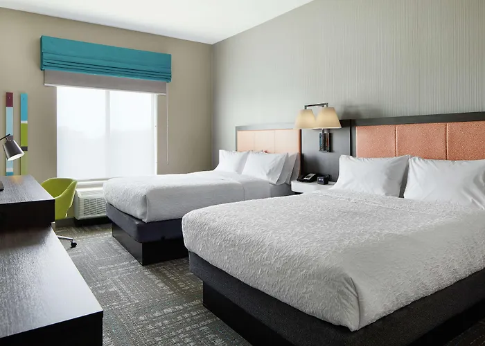 Hampton & Chicago/waukegan Hotel Waukegan